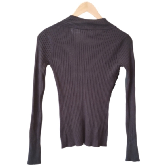 L.E.I. Knit Top - Picture 2 of 3